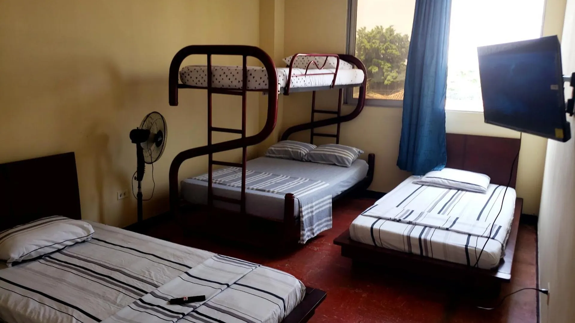 Apartamento Mom'S House Granada Cali 0*,
